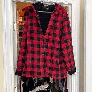 Cuddle Duds 2X button Jacket. Sherpa lining.